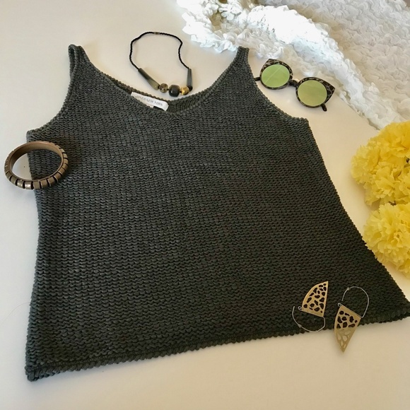 Knit Tank - Picture 2 of 4